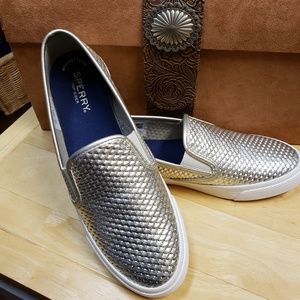 Sperry top sider slip on sneakers